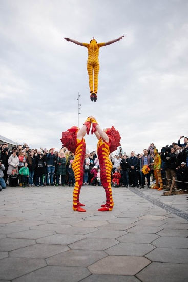 ЖИВЕЯ – Официальный Поставщик шоу OVO Cirque du Soleil ®