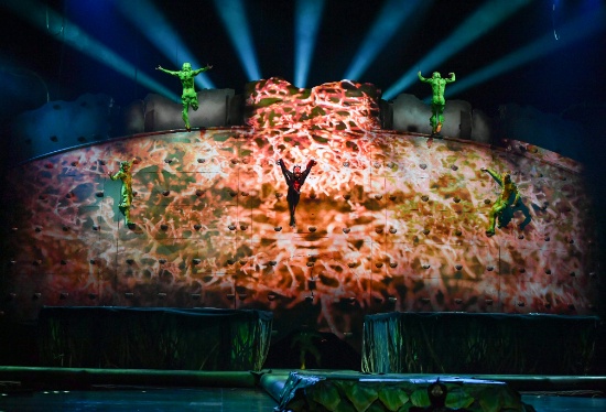 ЖИВЕЯ – Официальный Поставщик шоу OVO Cirque du Soleil ®